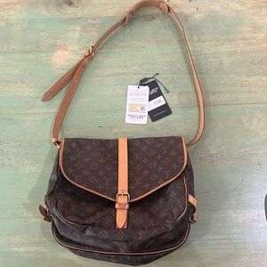 Louis Vuitton cross body purse